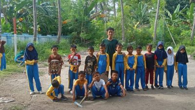 Guru Olahraga SDN 41 Rangas Majene Promosikan Permainan Tradisional Kasti