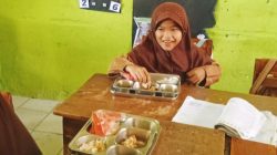 Menu dari SPPG Bonde, Guru SD Inpres No 19 Luaor Majene Beri Respon Positif