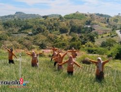Puluhan Alumni Guru SD Negeri 18 Deteng-Deteng Melebur dalam Satu Komunitas