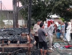 Rumah Panggung Kepala Dusun di Desa Onang Utara Ludes Terbakar, Kerugian Ditaksir Rp 75 juta