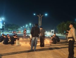 Polresta Mamuju Kawal Aksi Solidaritas, Aliansi Jurnalis Doakan Rekan yang Hilang di Selat Sunda